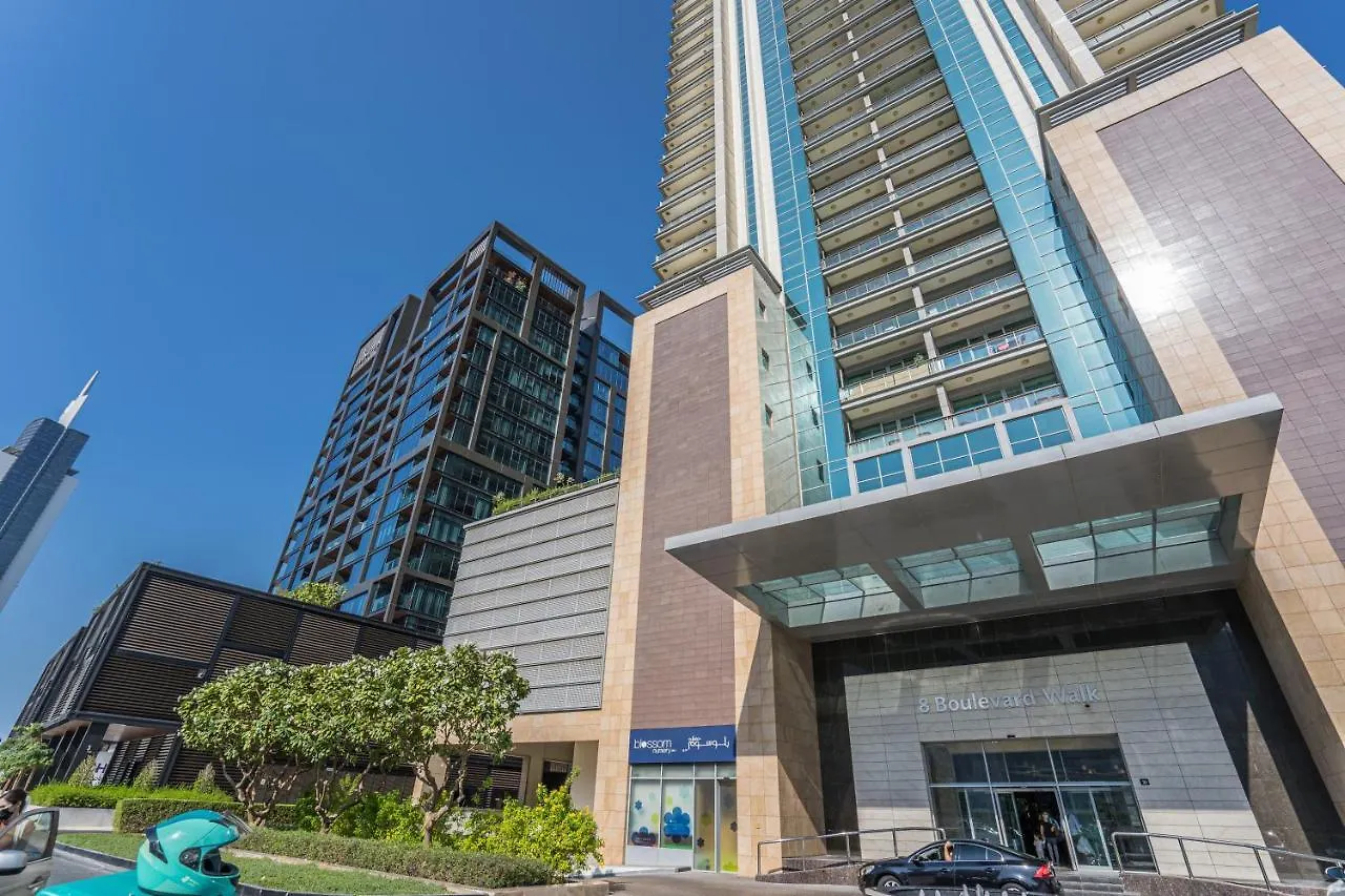 Apartment Higuests - Royal 2Br Apt With Balcony Near Burj Khalifa Dubai
