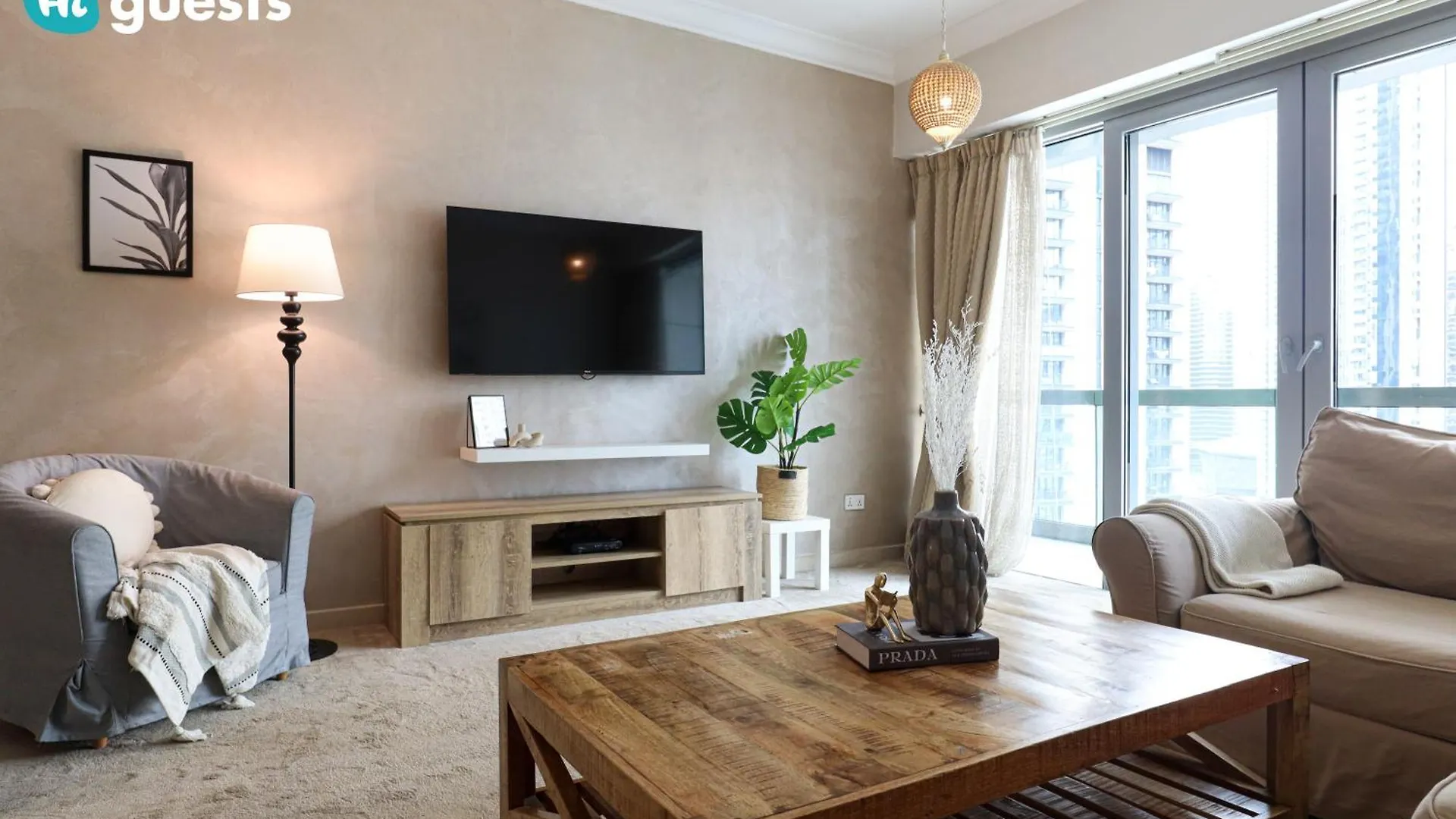 Higuests - Royal 2Br Apt With Balcony Near Burj Khalifa Dubai