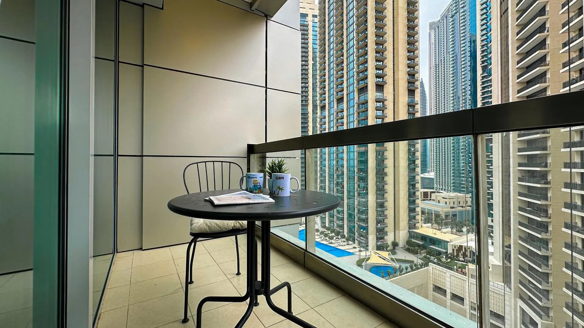 Higuests - Royal 2Br Apt With Balcony Near Burj Khalifa Ντουμπάι Ηνωμένα Αραβικά Εμιράτα